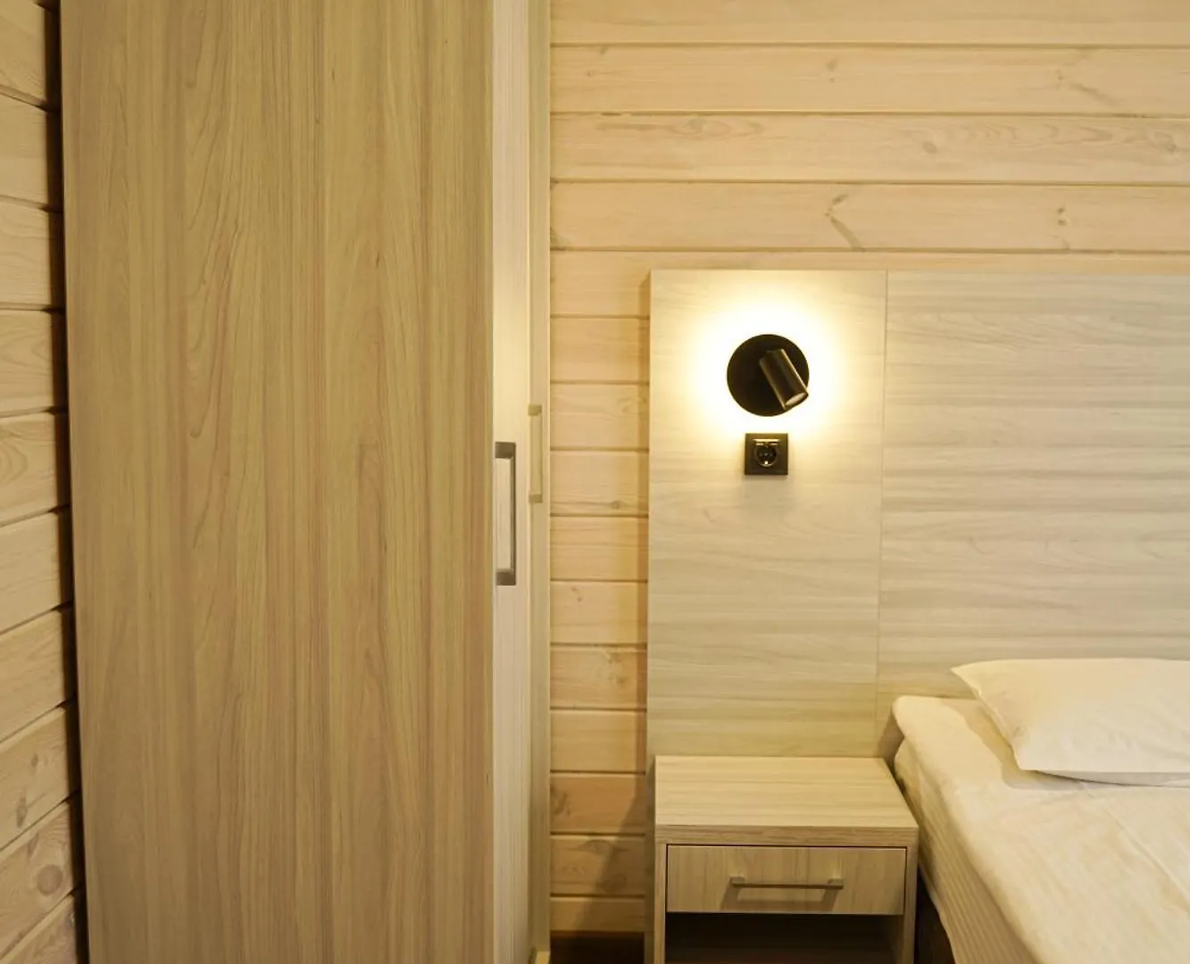 Sunrise Hotel Kiew 0*,