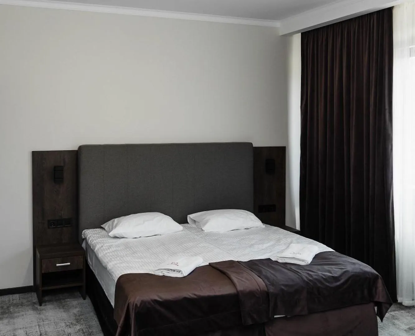 Sunrise Hotel Kiew